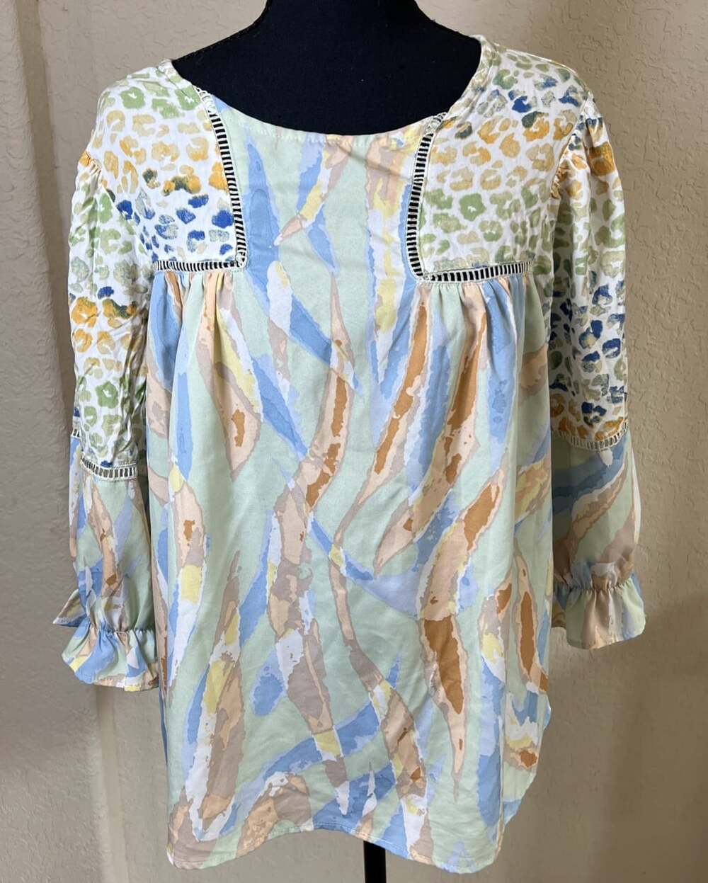 Umgee Mixed Print Pastel Blouse Animal Cheetah Swirl Boho Chic Western Size M
